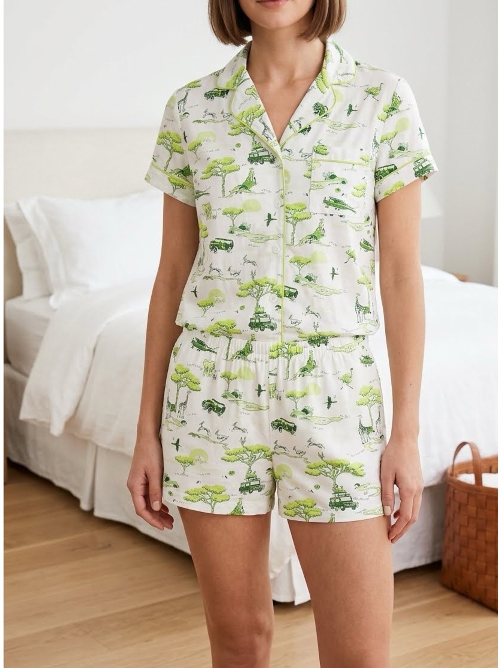 NWT Kate Spade Short Sleeve Shorty PJ Set Safari Print Green/White Size M Preppy